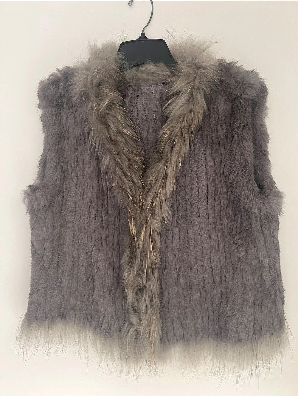 Rabbit Fur Trim Vest With Tassel Trim